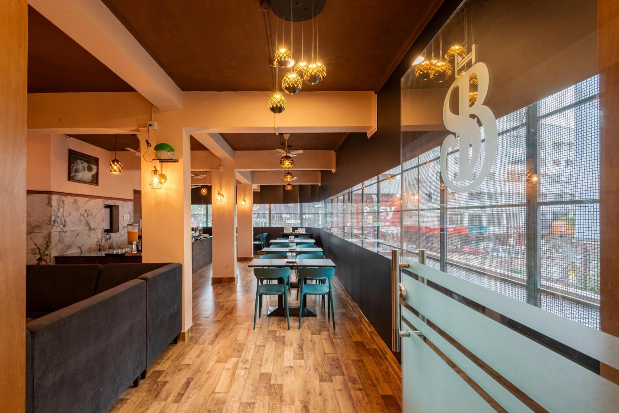 Hotel Stay Bella Кожикоде Экстерьер фото