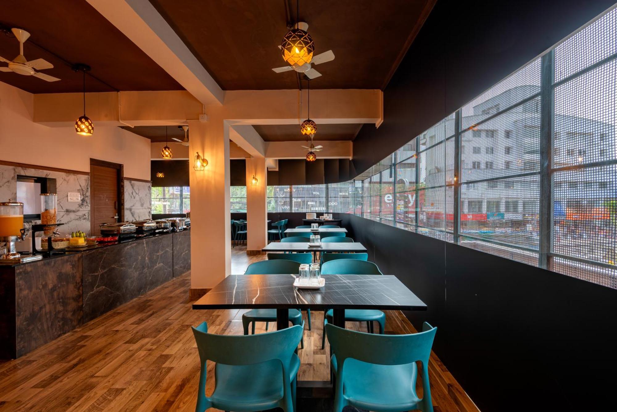 Hotel Stay Bella Кожикоде Экстерьер фото